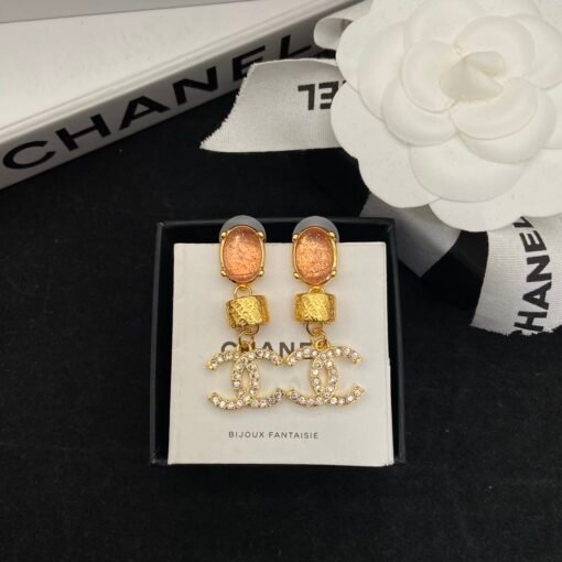 New products today
@Chanel 24P Pink Gem Double C Letter Relief Earrings
Stunning at first glance, absolutely love series earrings - Image 2