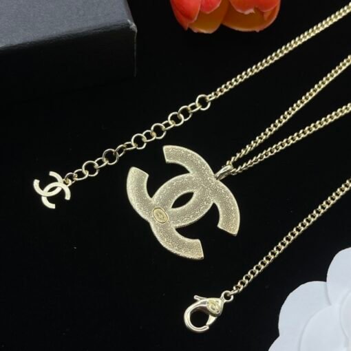 Chanel new necklace - Image 6