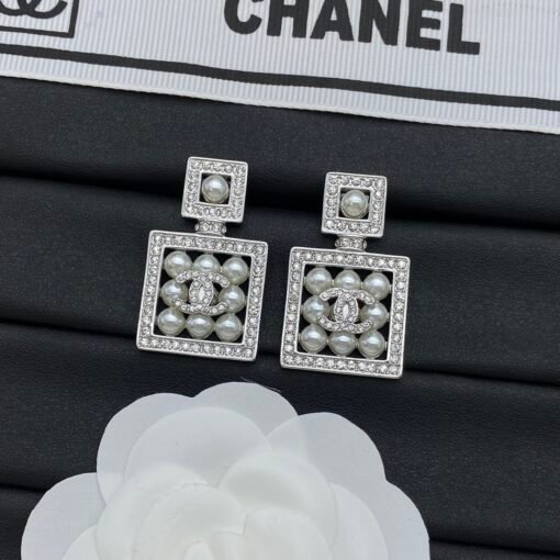 Chanel new earrings - Image 5