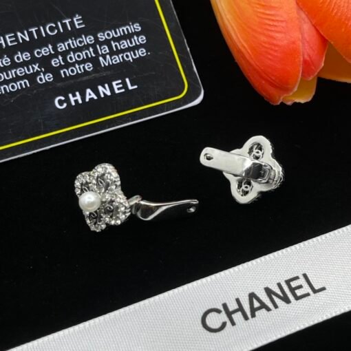 Chanel new earrings - Image 5
