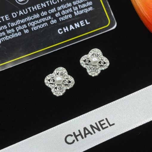 Chanel new earrings - Image 2