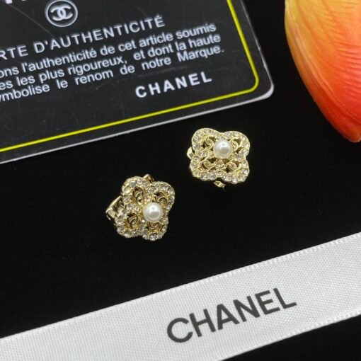 Chanel new earrings - Image 3