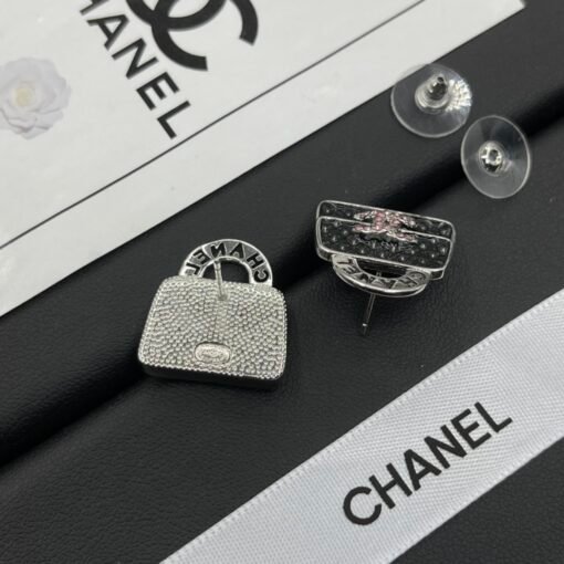 Chanel new earrings - Image 5