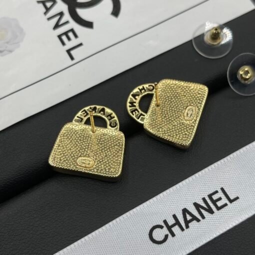 Chanel new earrings - Image 6