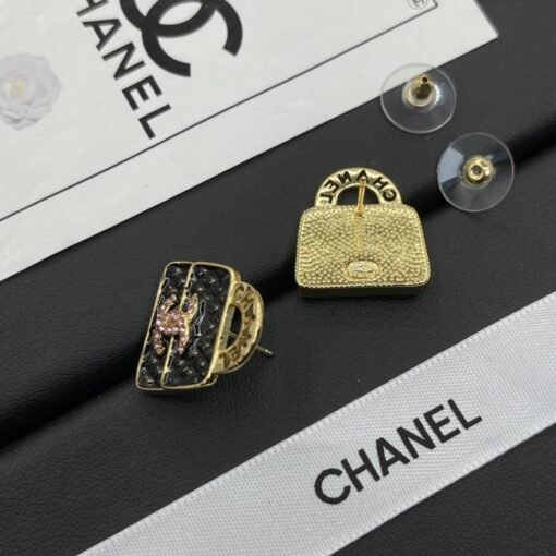 Chanel new earrings - Image 4