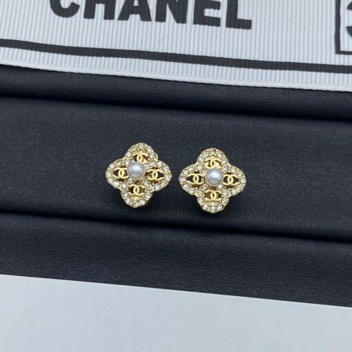Chanel new earrings - Image 3