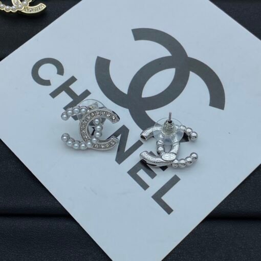 Chanel new earrings - Image 6