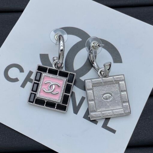 Chanel new earrings - Image 6