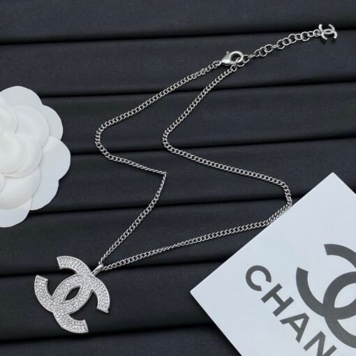 Chanel new necklace - Image 5