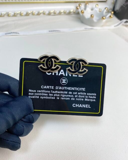 Chanel new style black enamel double C stud earrings - Image 5