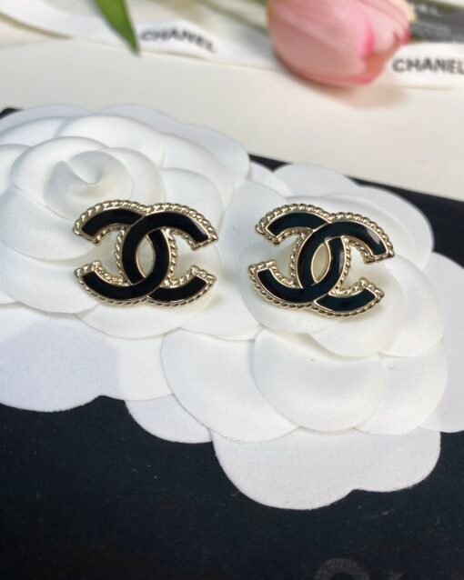 Chanel new style black enamel double C stud earrings - Image 2