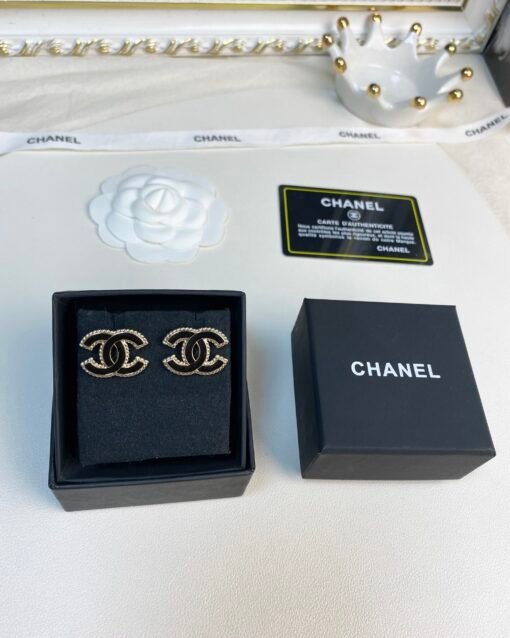 Chanel new style black enamel double C stud earrings - Image 6