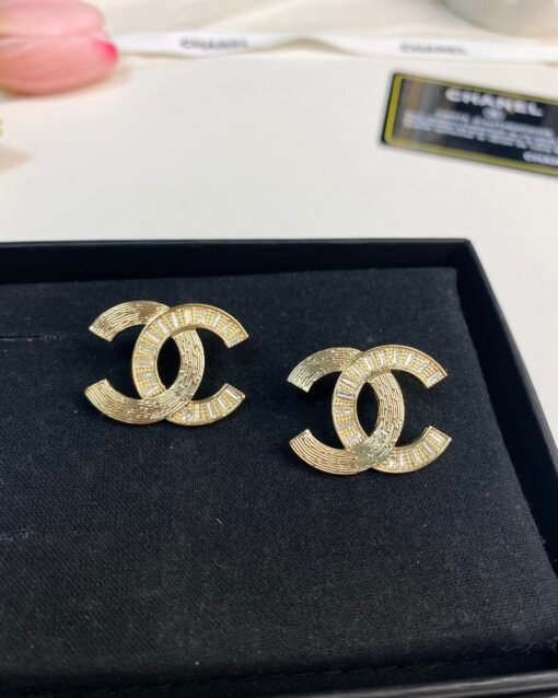 Chanel new style square diamond brass double C stud earrings - Image 3