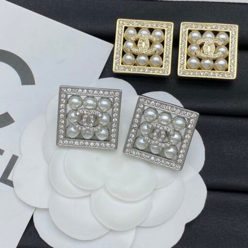 Chanel new earrings - Image 5