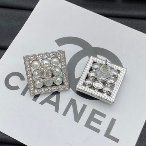 Chanel new earrings - Image 6