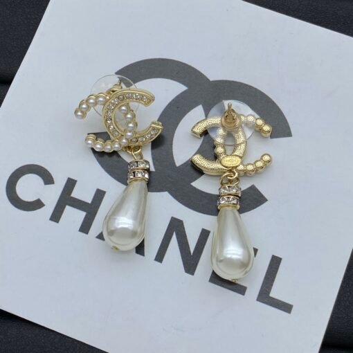 Chanel new earrings - Image 4