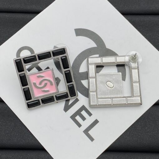 Chanel new earrings - Image 6