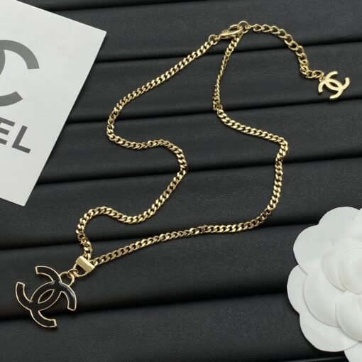 Chanel new necklace - Image 4