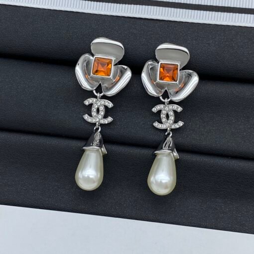 Chanel new earrings - Image 5