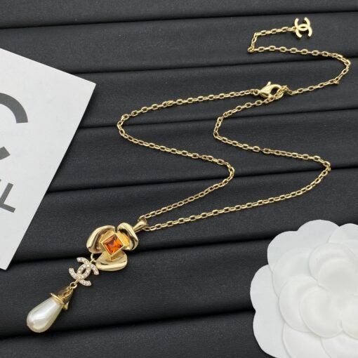 Chanel new necklace - Image 4