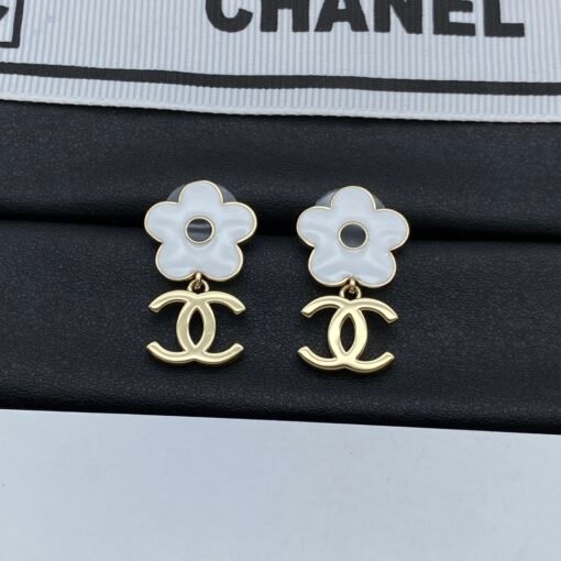Chanel new earrings - Image 2