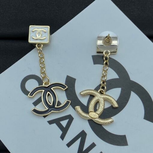 Chanel new earrings - Image 5