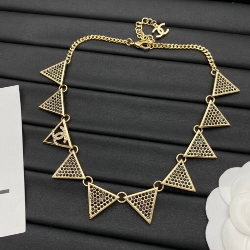 Chanel new necklace - Image 3