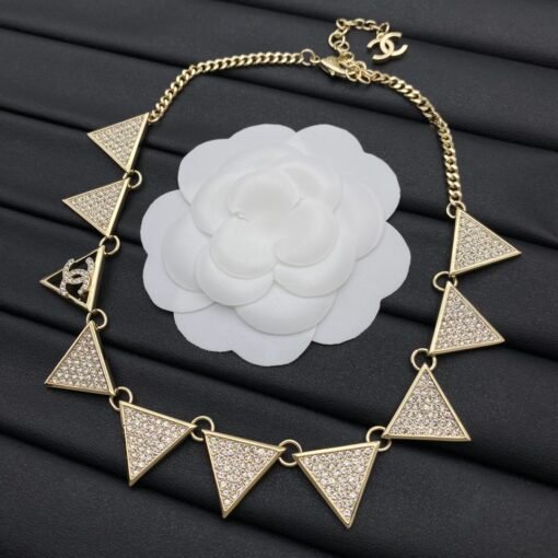 Chanel new necklace - Image 4