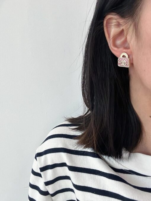 24S White Pink Enamel Bag Earrings
Ear effect - Image 6