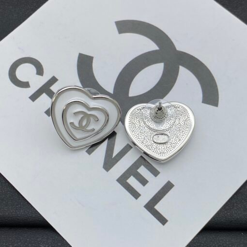 Chanel new earrings - Image 6