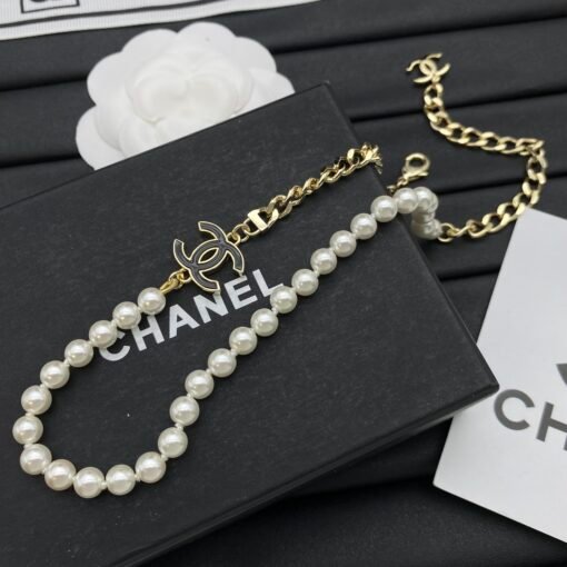 Chanel new necklace - Image 5