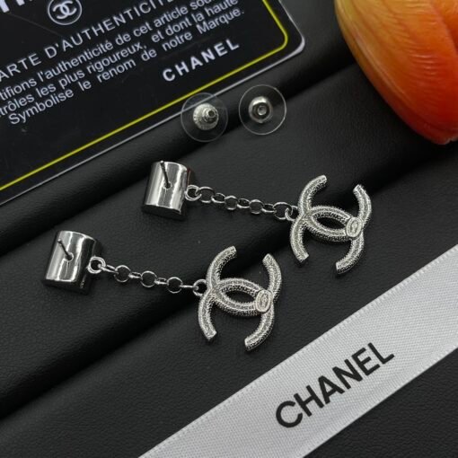 Chanel new earrings - Image 6