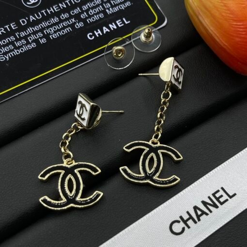 Chanel new earrings - Image 4