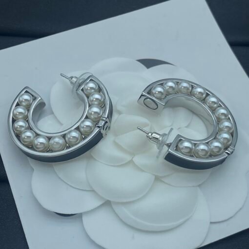 Chanel new earrings - Image 6
