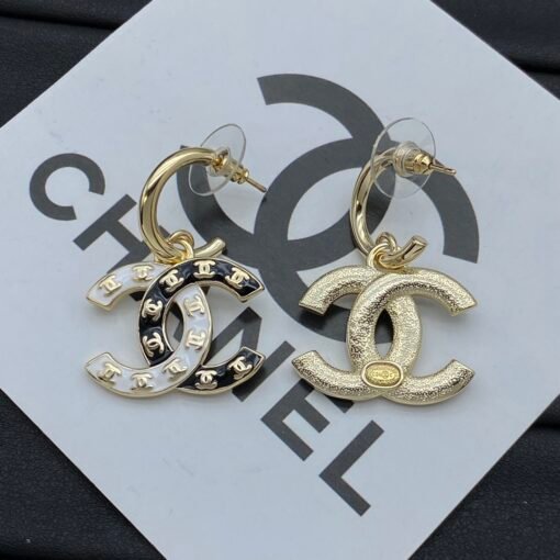 Chanel new earrings - Image 6