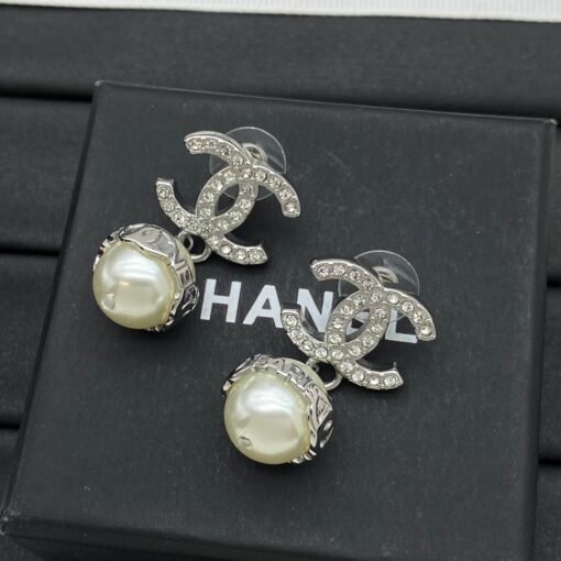 Chanel new earrings - Image 5