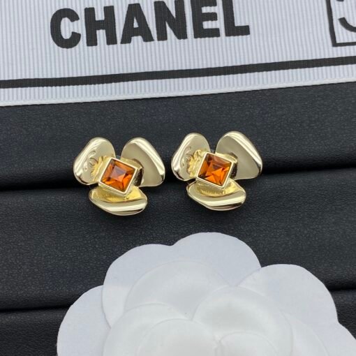 Chanel new earrings - Image 4