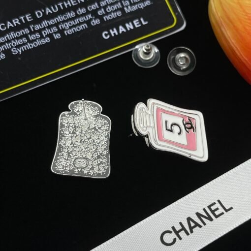 Chanel new earrings - Image 5