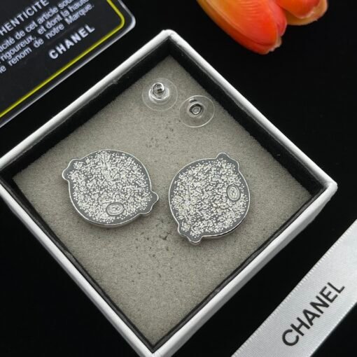 Chanel new earrings - Image 6