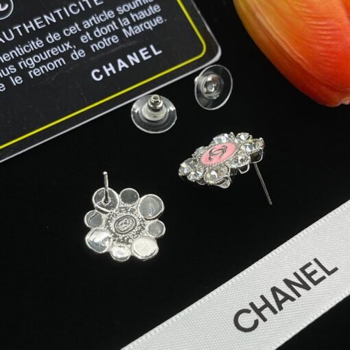 Chanel earrings - Image 5