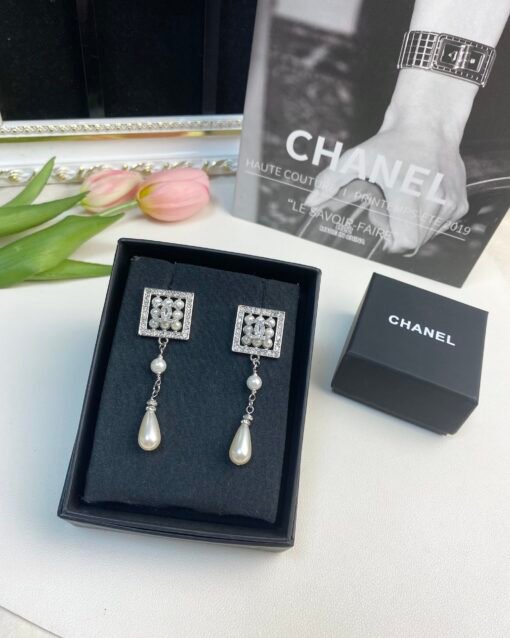 Chanel new style high-end full diamond pearl inlay cube water drop
Long earrings - Image 2