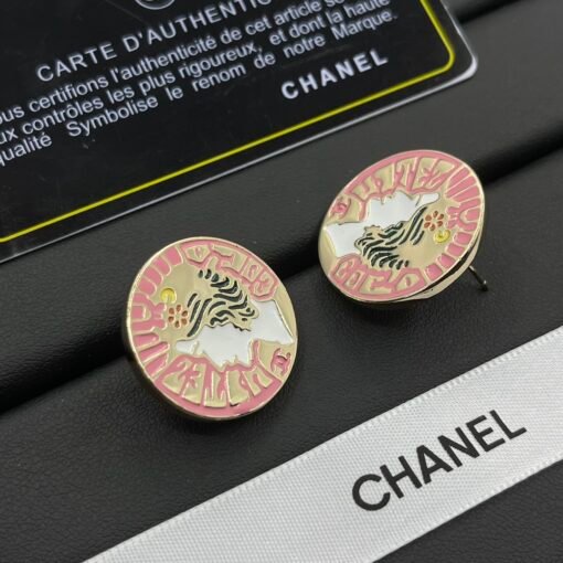 Chanel new earrings - Image 3
