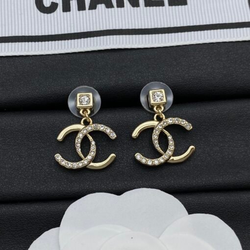 Chanel new earrings - Image 4