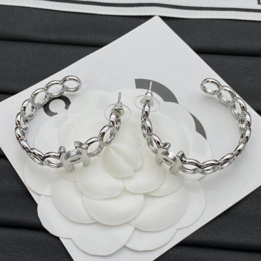 Chanel new earrings - Image 5