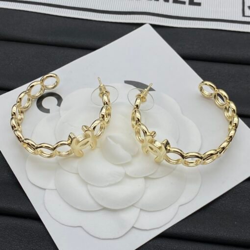 Chanel new earrings - Image 3