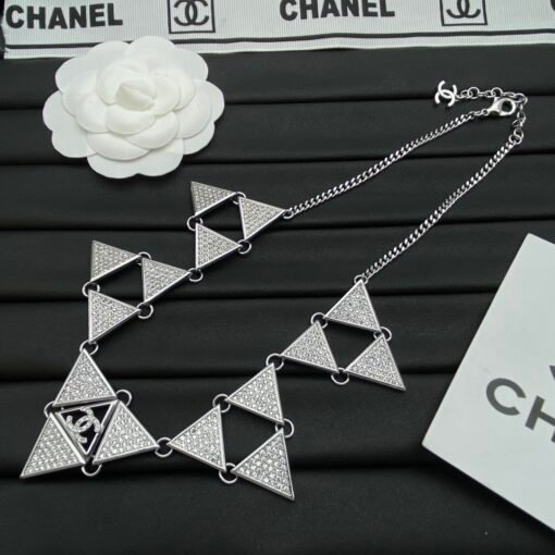 Chanel new necklace - Image 5