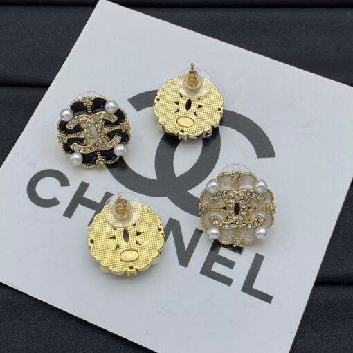 New Chanel new earrings - Image 6