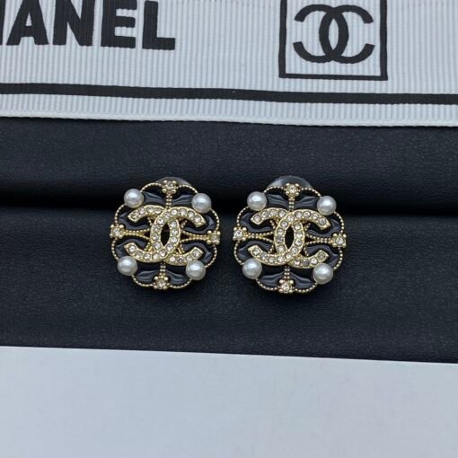 New Chanel new earrings - Image 4