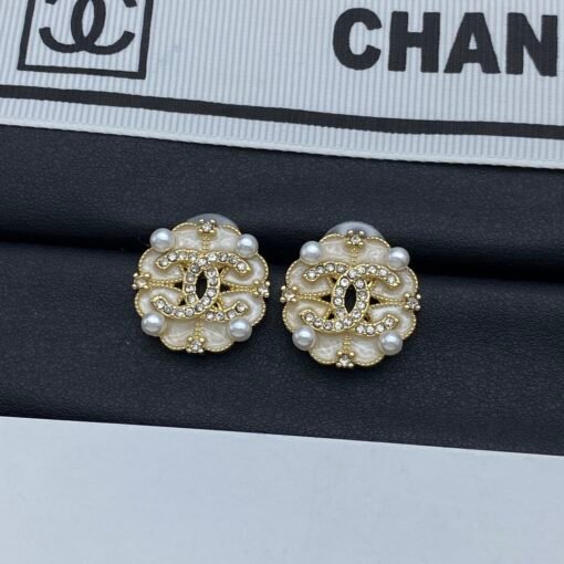 New Chanel new earrings - Image 2