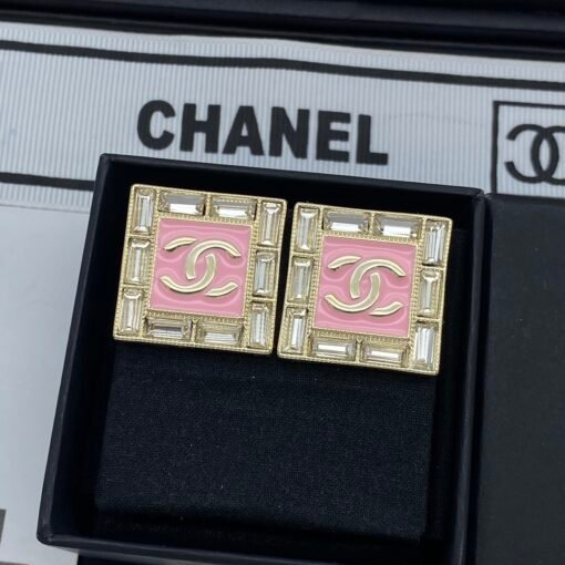 Chanel new earrings - Image 3